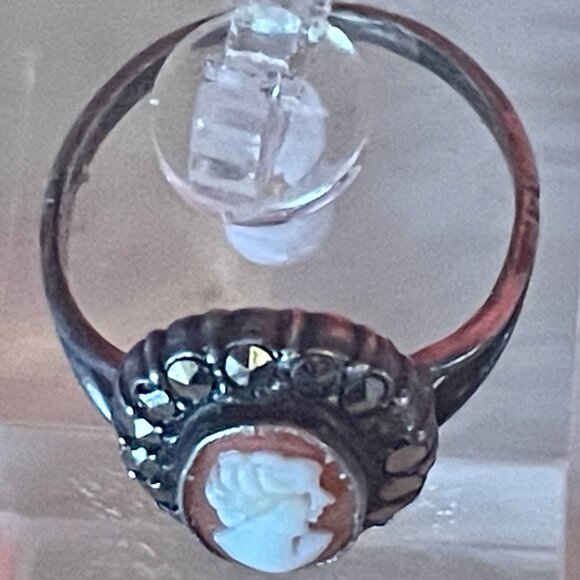 Antique VICTORIAN Carved Shell LADY CAMEO Sterling Silver & MARCASITES RING 7! - Picture 9 of 12